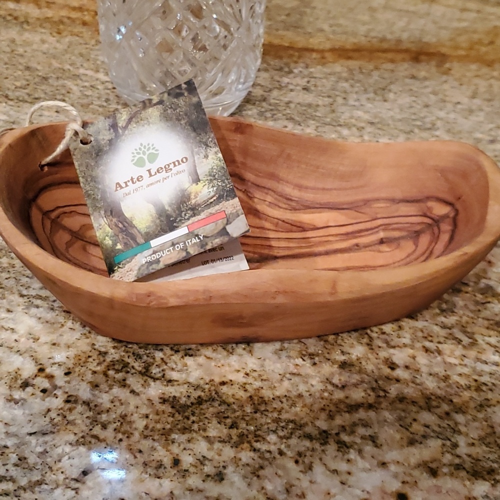 ART LEGNO OLIVE WOOD SMALL BOWL, PRODUCT OF ITALY